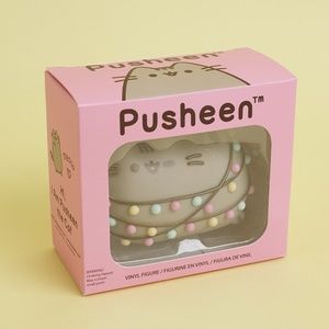 New in box Pusheen figure